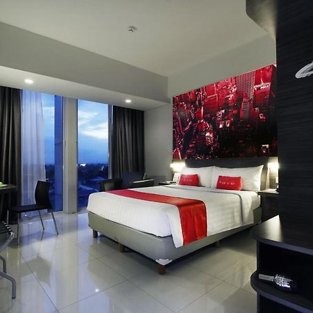 Favehotel Pekanbaru Exterior photo