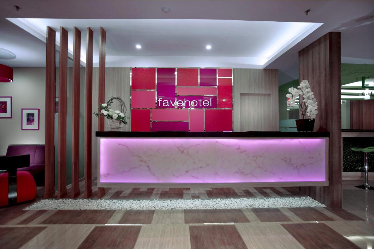 Favehotel Pekanbaru Exterior photo