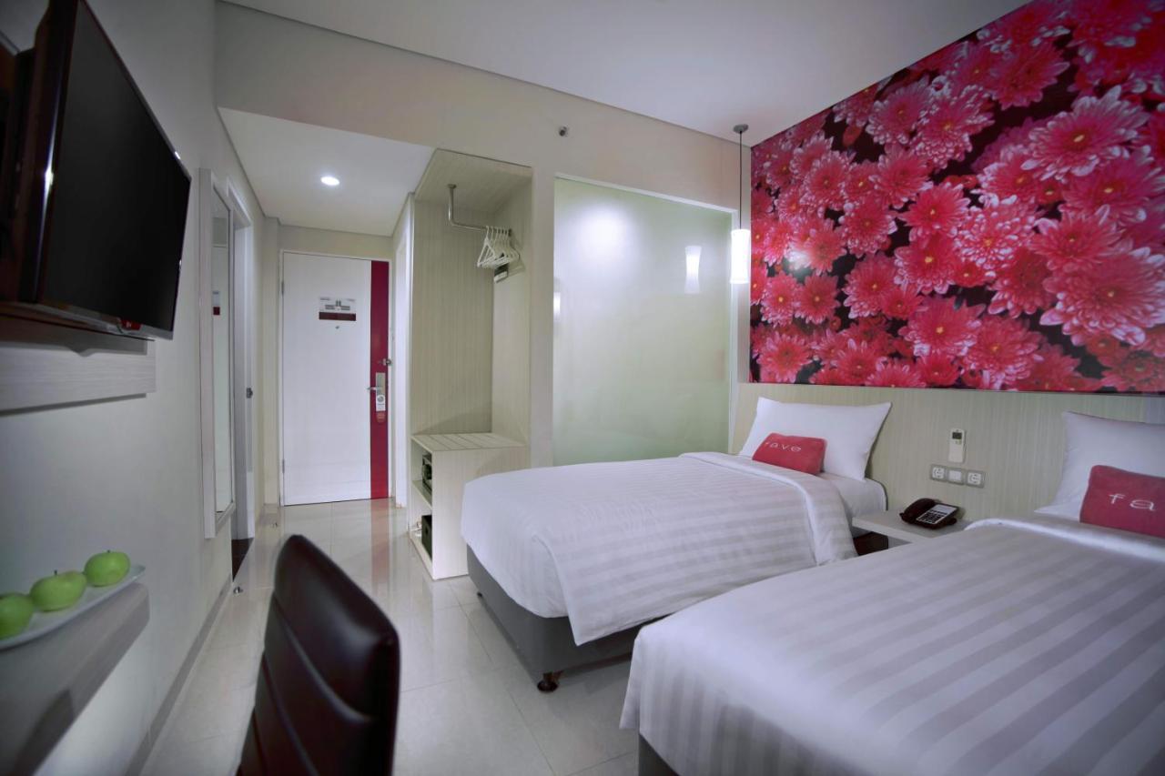 Favehotel Pekanbaru Exterior photo