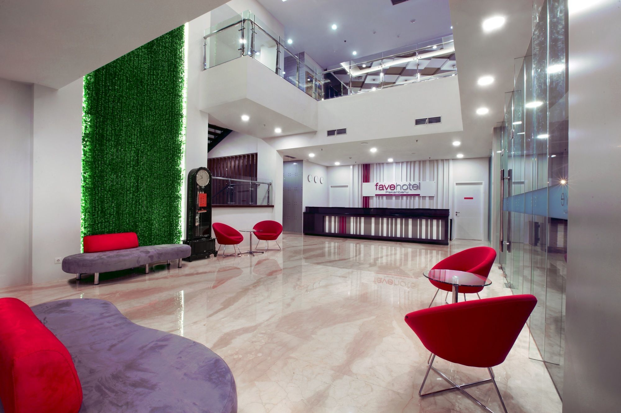 Favehotel Pekanbaru Exterior photo